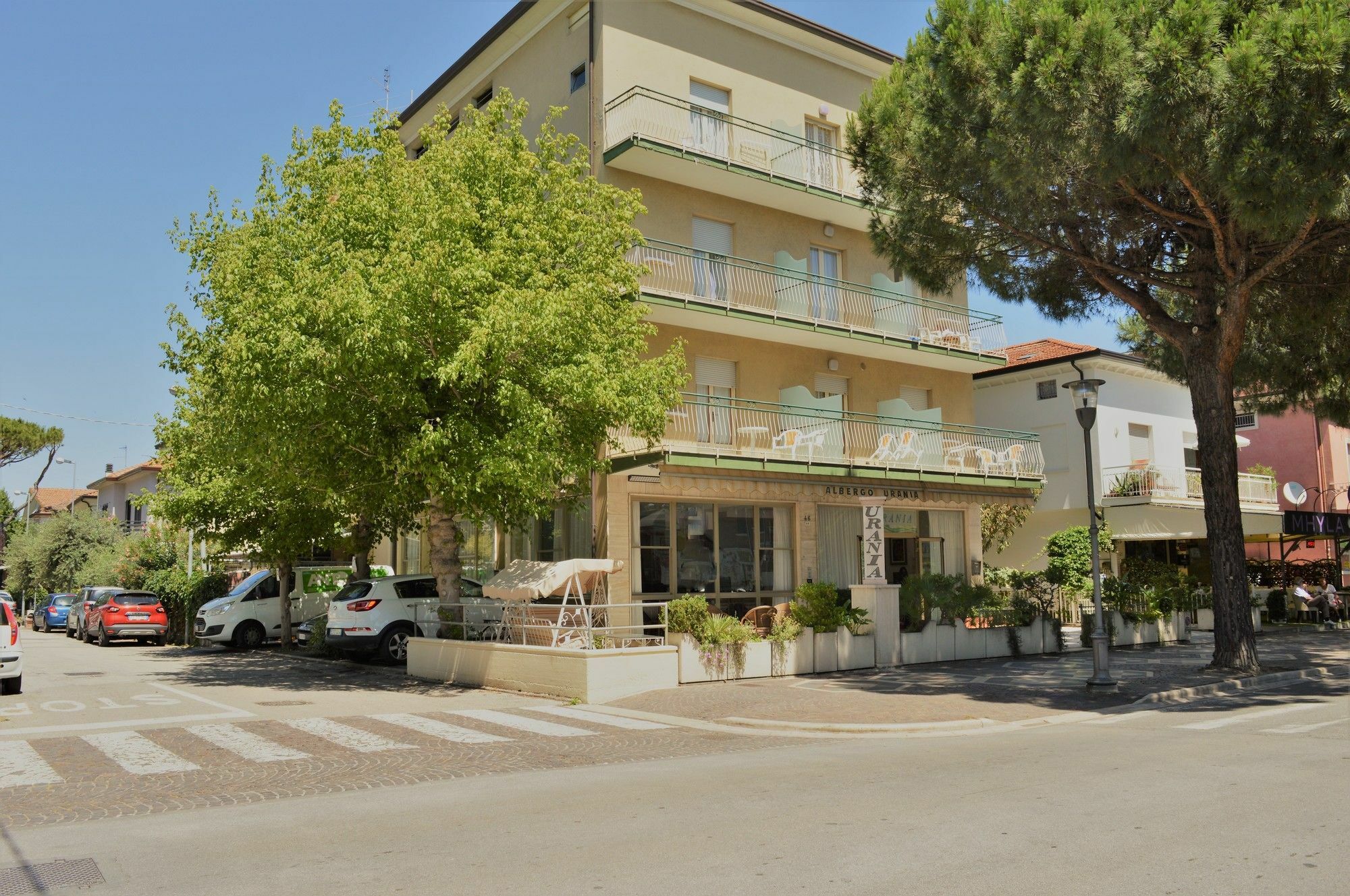 Urania Hotell Fogliano Marina Eksteriør bilde